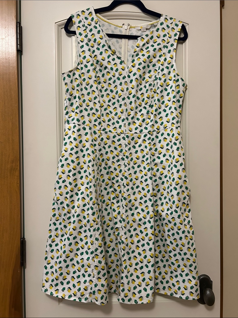Boden White Sleeveless Lemon ๐ Dress with Yellow & Green Leaf Print